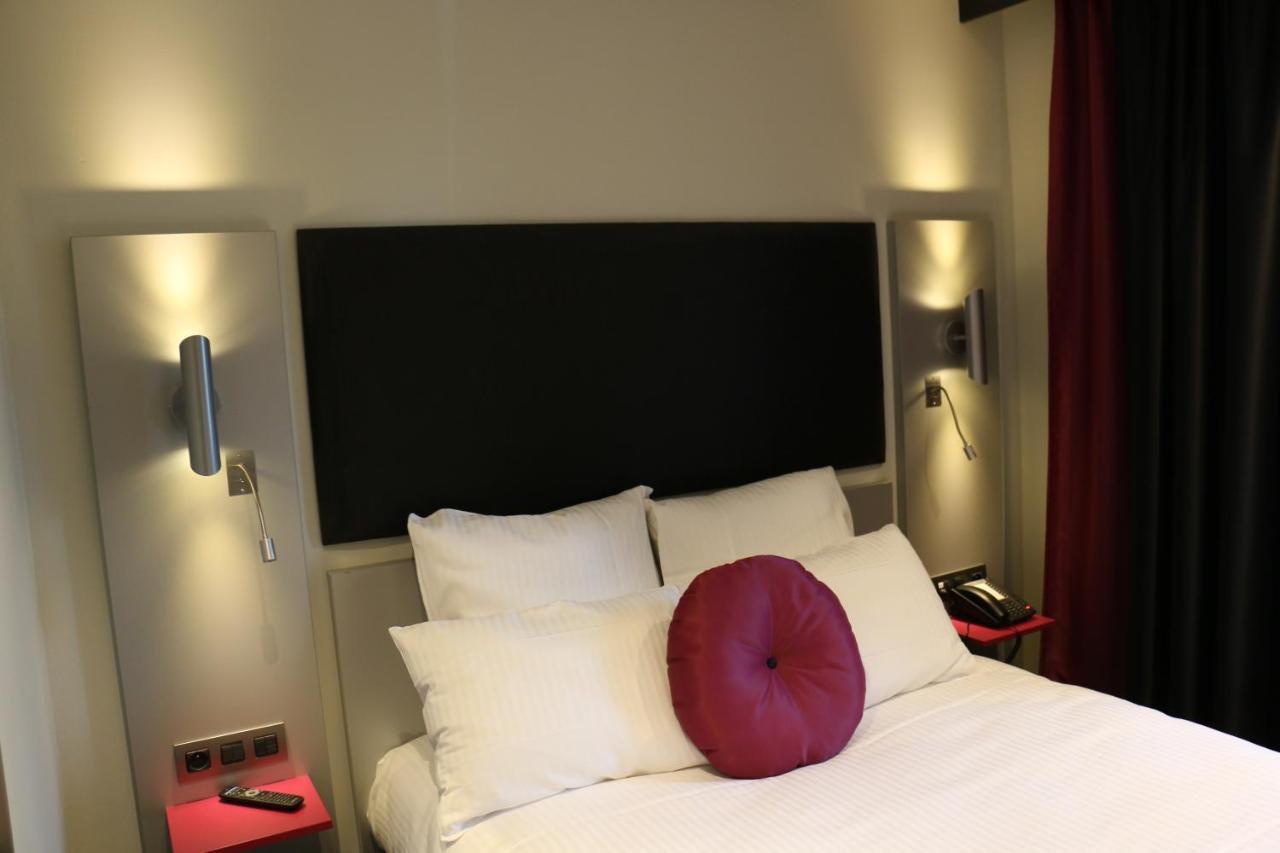 Hotel Boutique Richelieu, Lyon Gare Part-Dieu Zewnętrze zdjęcie